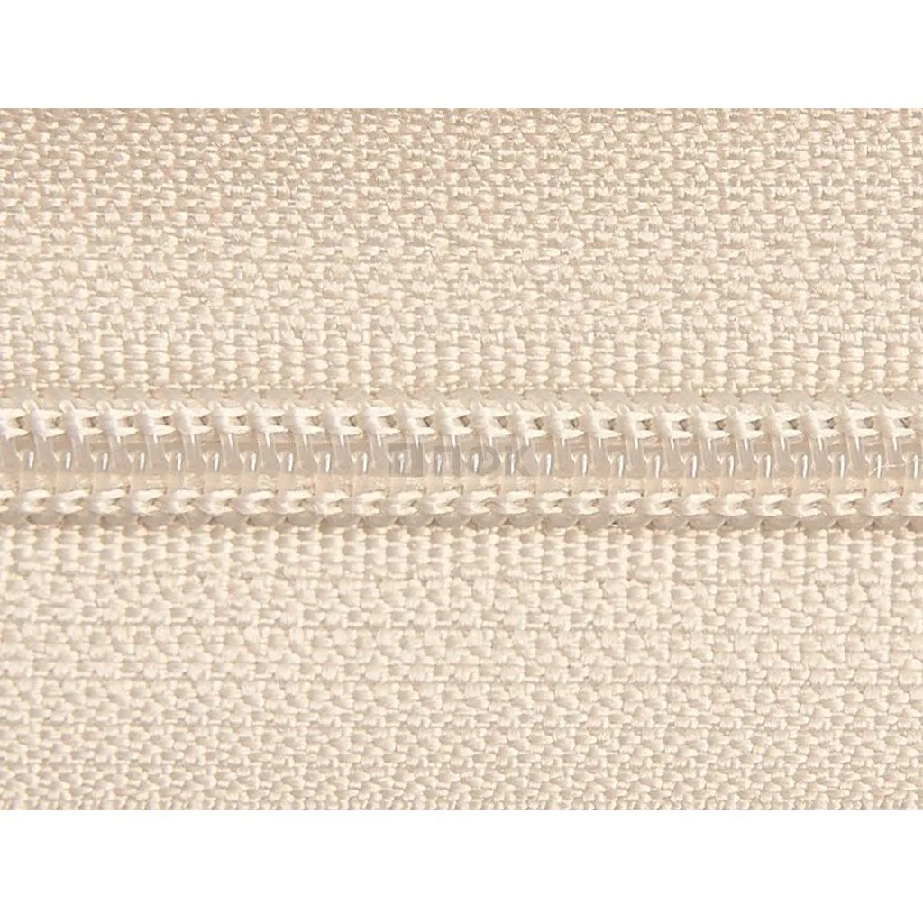 Рулонная молния спиральная (витая) тип 3 цв 291 (рул 400м/уп 4000м) — ПФКР Рулонная молния спиральная (витая) тип 3 цв 291 (рул 400м/уп 4000м)